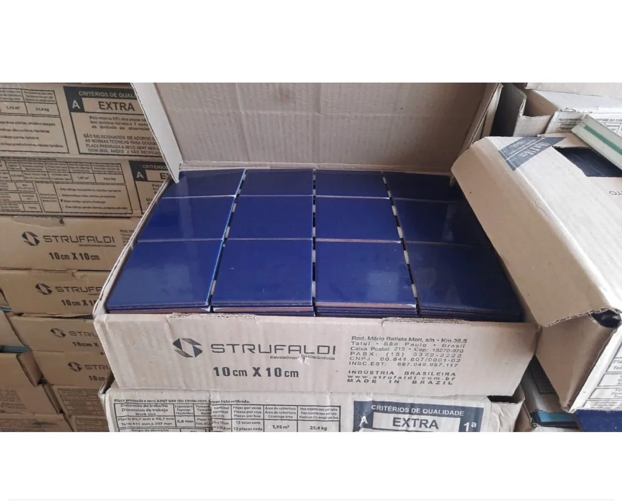 Pastilha novas strufald novas sem uso cor Cobalt marinho 