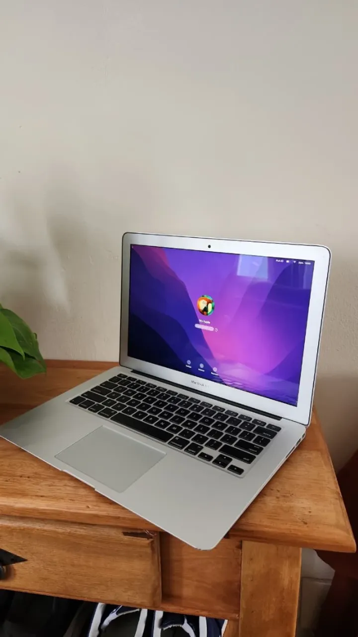 Apple MacBook Pro 2020 TouchBar - Core i5 | 512GB SSD | Quad Core