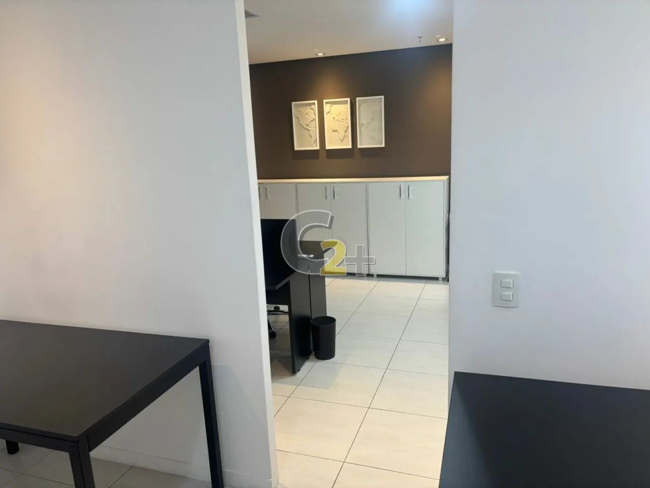 Conj. Comercial á venda na Barra funda 2 salas, 1 vaga de garagem - Foto 2