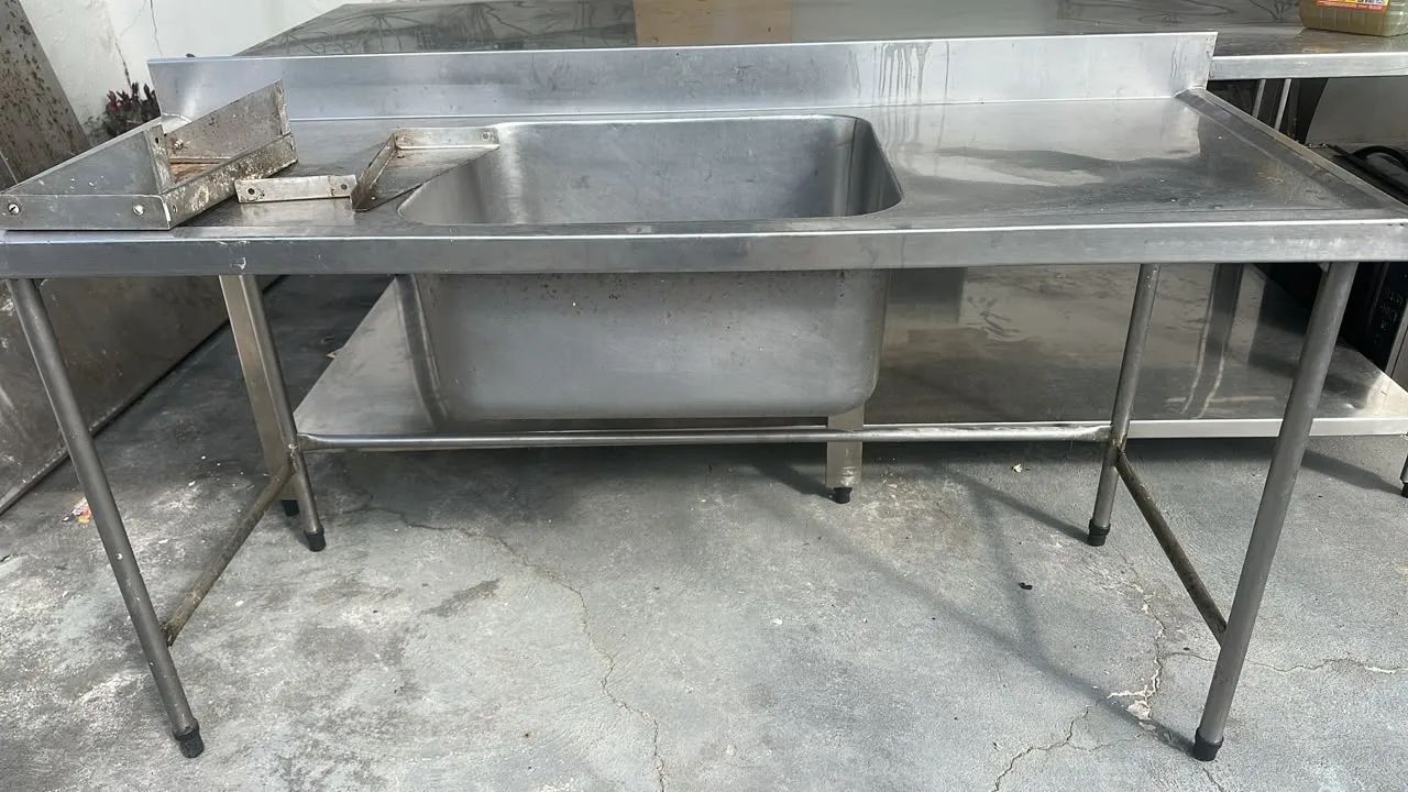 Pia de inox 