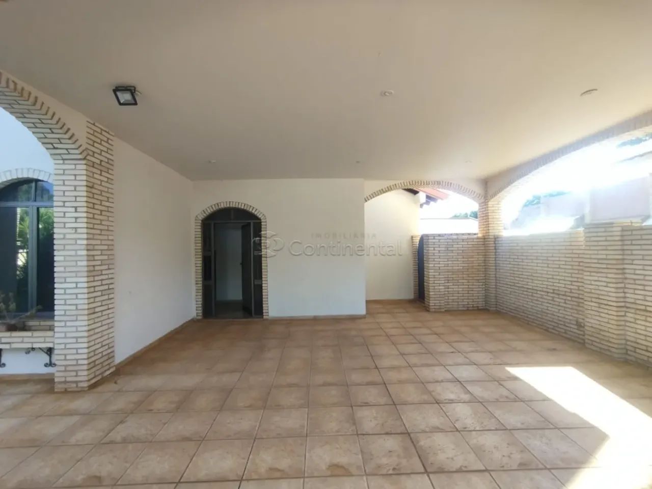 Casa Comercial para Locação em Dourados-MS - Foto 2