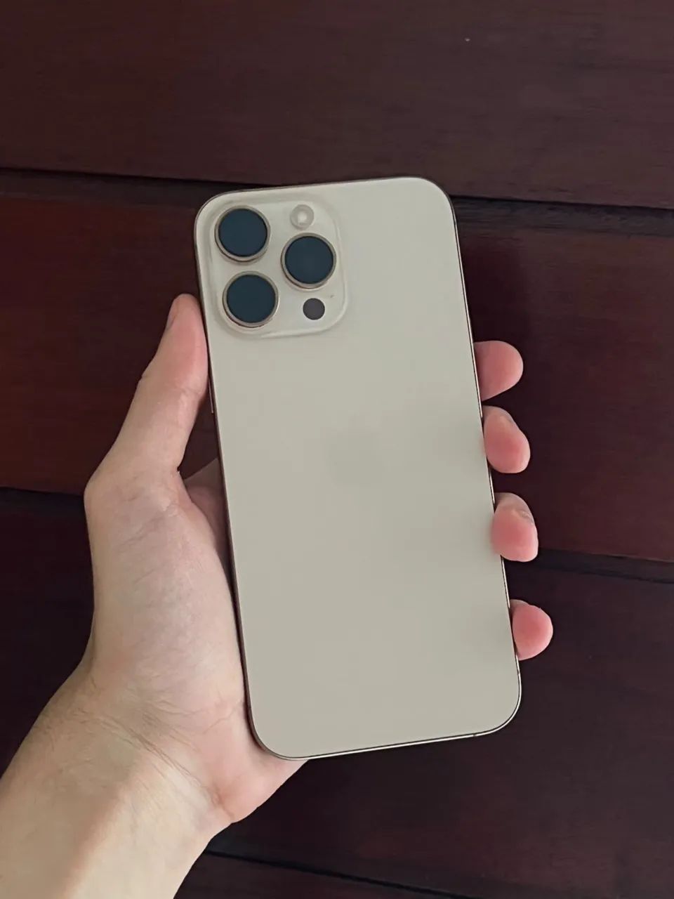 IPHONE 16 PRO MAX