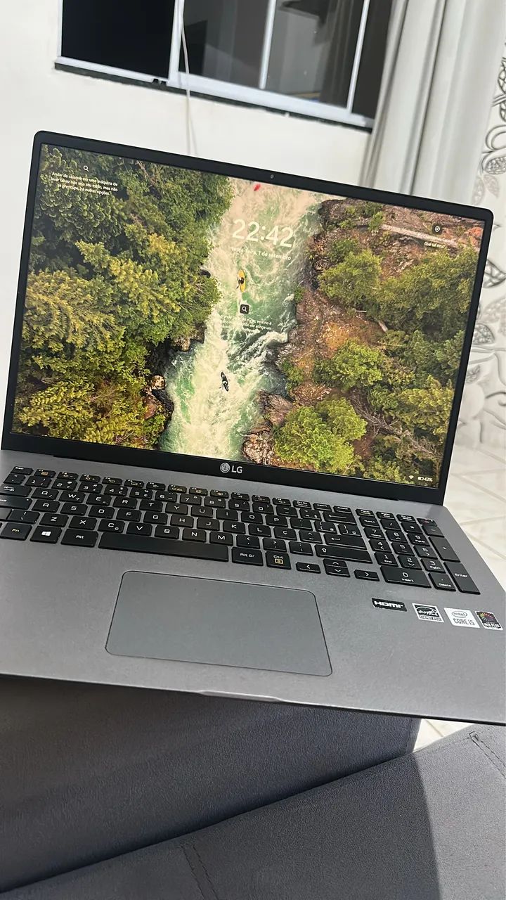 Ultrabook LG 17 polegadas IPS