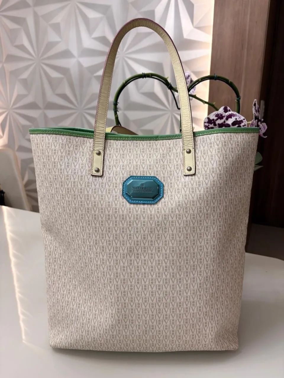 Bolsa Victor Hugo original usada