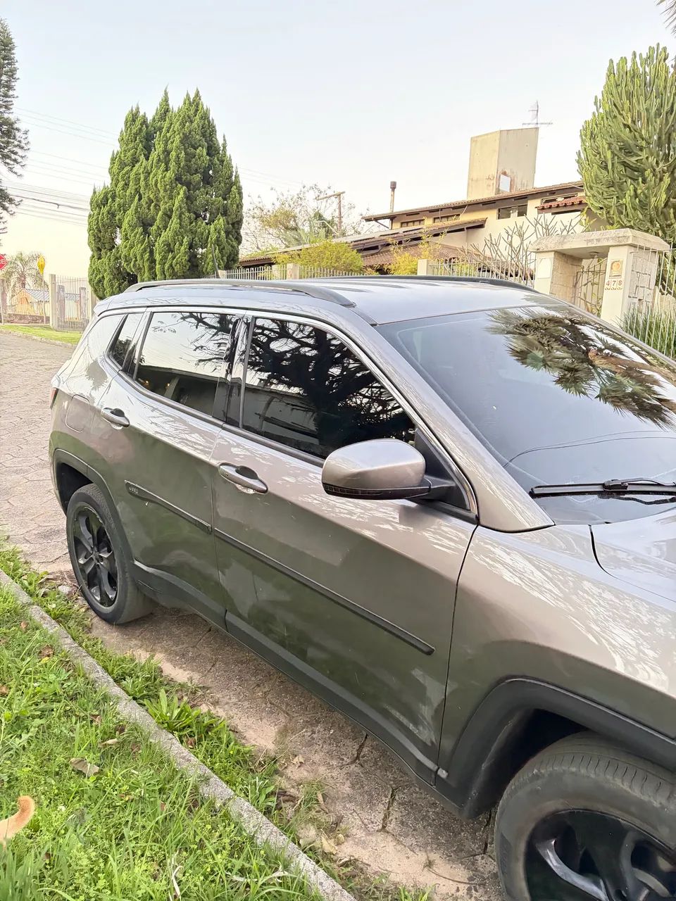 Jeep Compass Longitude 2.0 4X4 Dies. 16V Aut. 2017 - Foto 3
