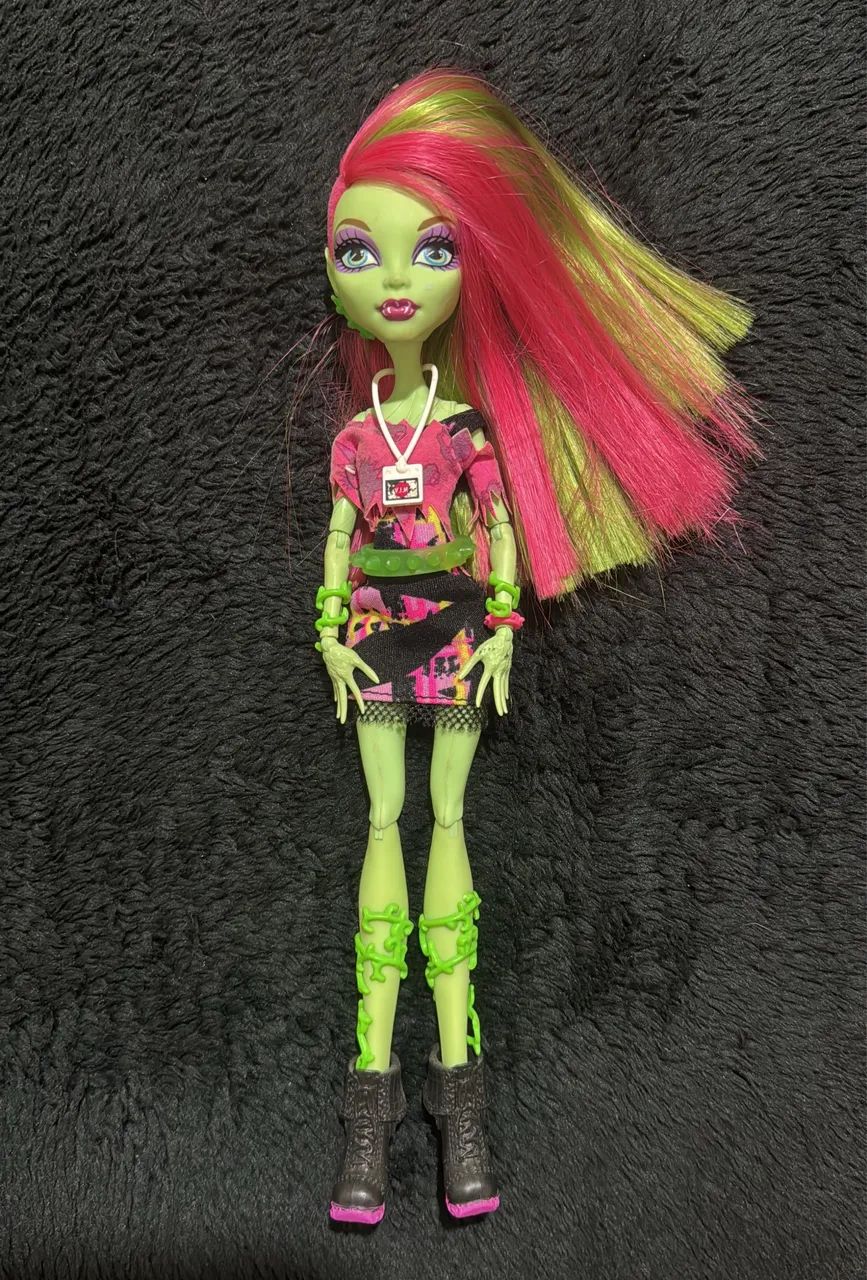 MONSTER HIGH VÊNUS 