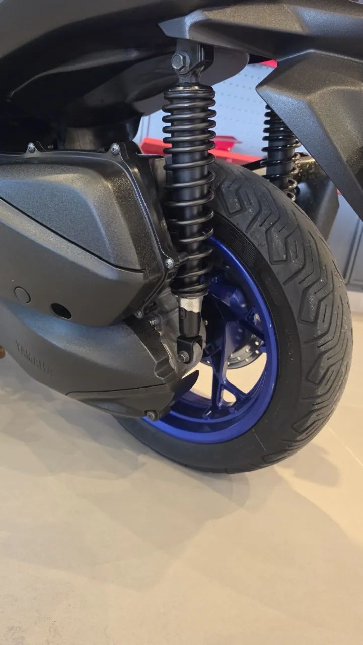 Yamaha Xmax 250 2022 - Foto 5