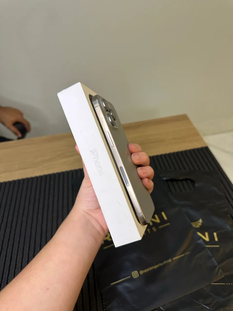 iPhone 15 Pro Max 256GB - Bateria 86% - Perfeito Estado - Foto 3