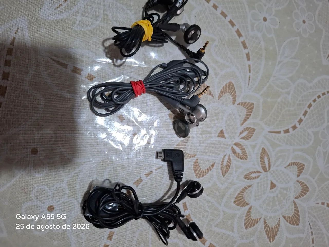 Fones de ouvido mini p2 stereo