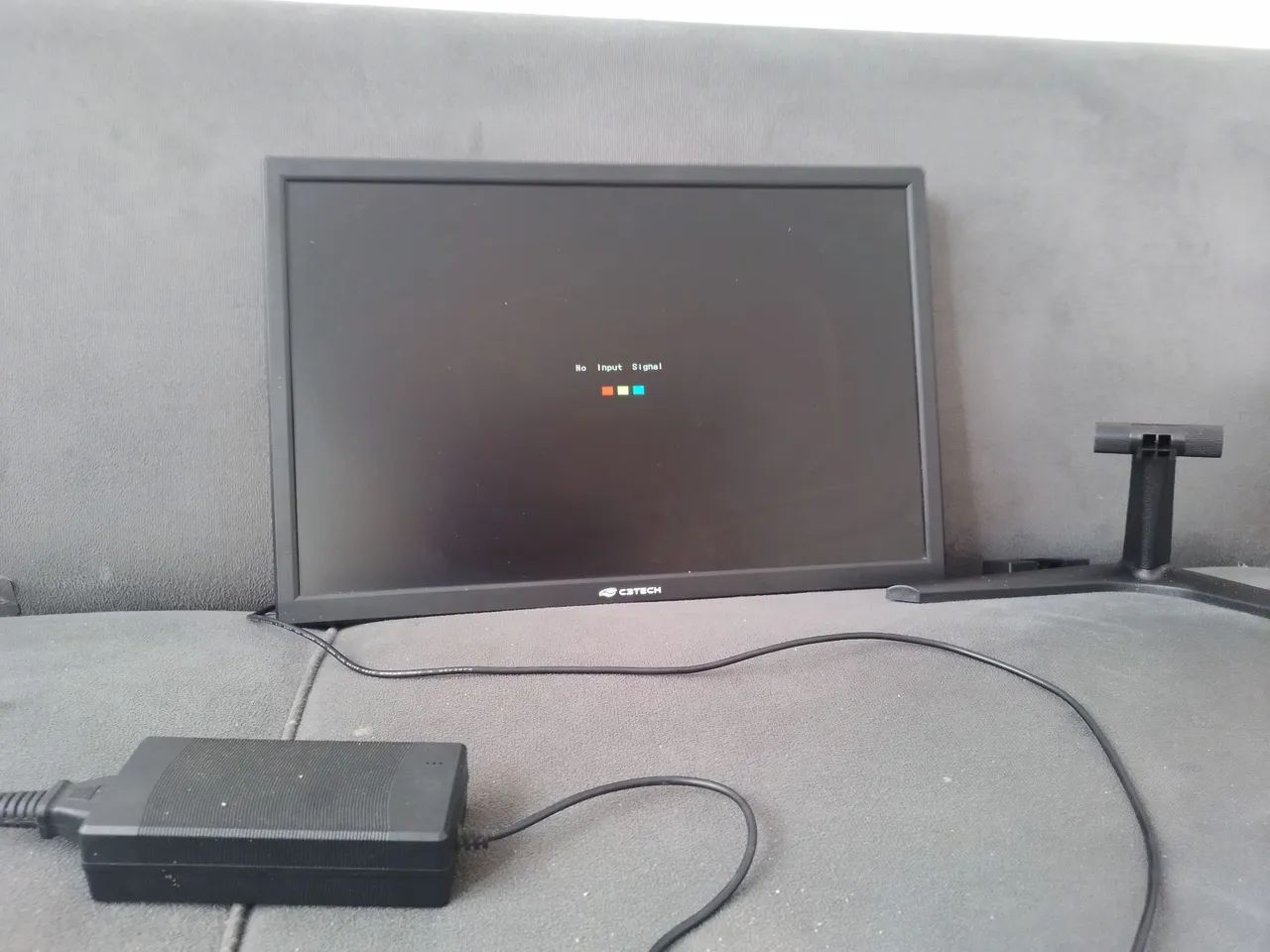 Monitor C3TECH 19 Polegadas MR-19 - Liga ( no signal) Com fonte + Suporte  - Foto 2