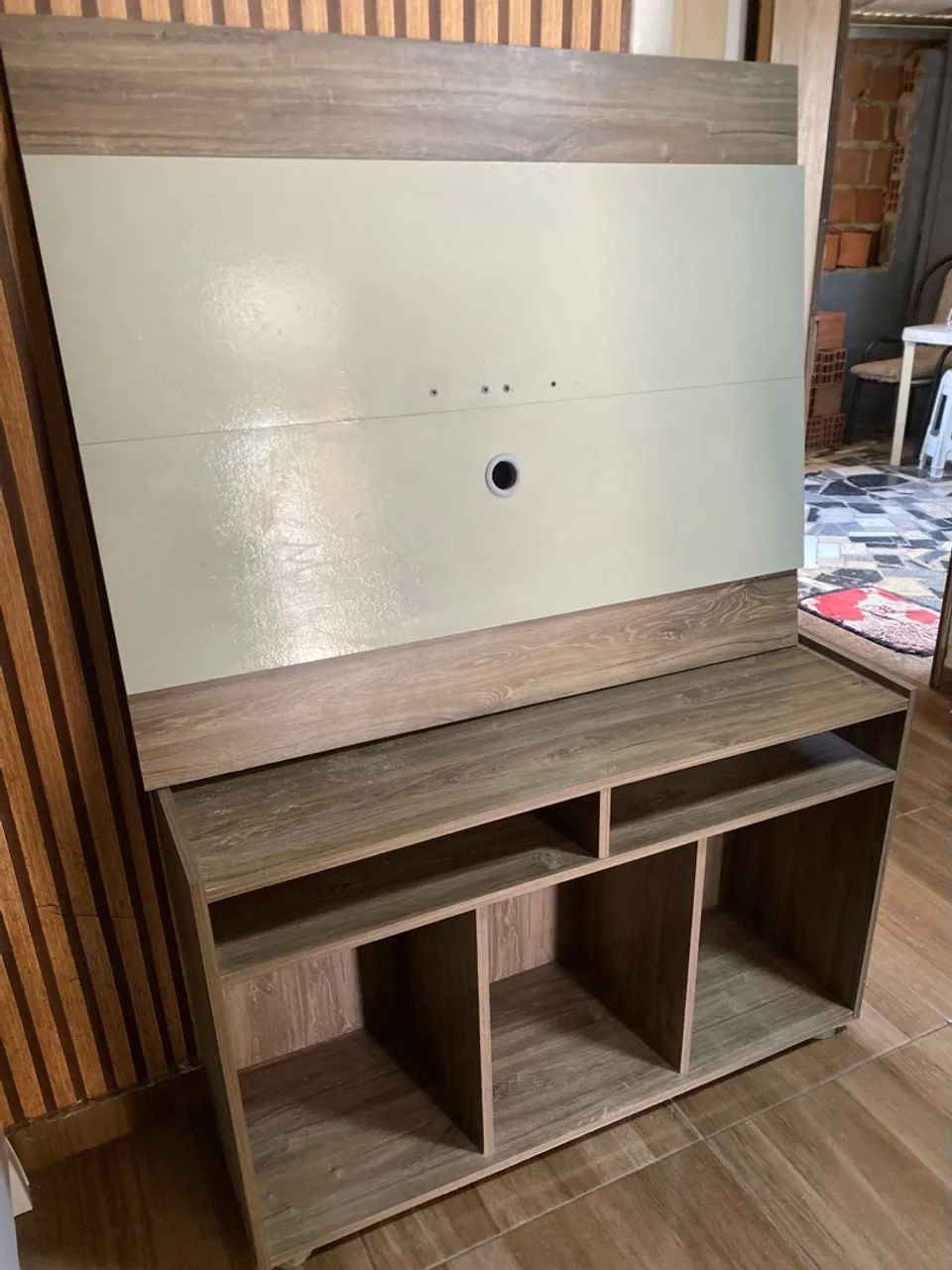 Painel de TV com Rack Amadeirado para TVs de até 43 Polegadas - Foto 3