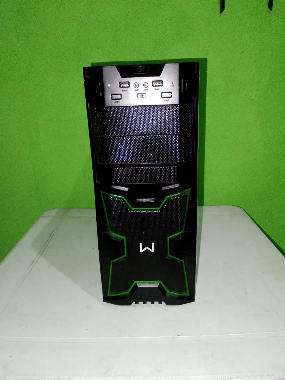 CPU top core i5 + 8 ram 