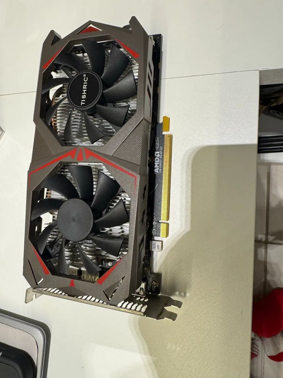 Placa de Vídeo RX 580. 8g. Semi nova