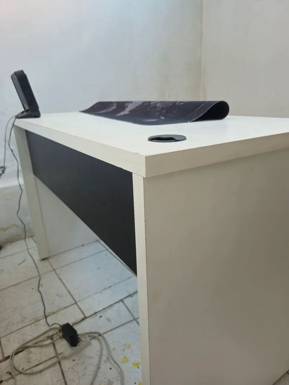 Mesa para PC com gaveta. - Foto 4