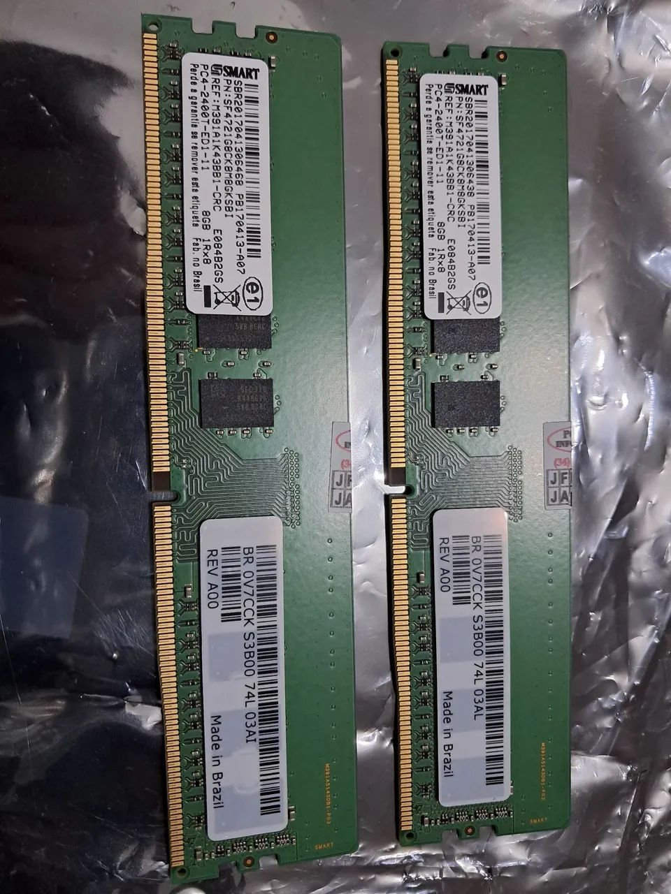 2 pente de  Memoria PC4 2400T  8GB