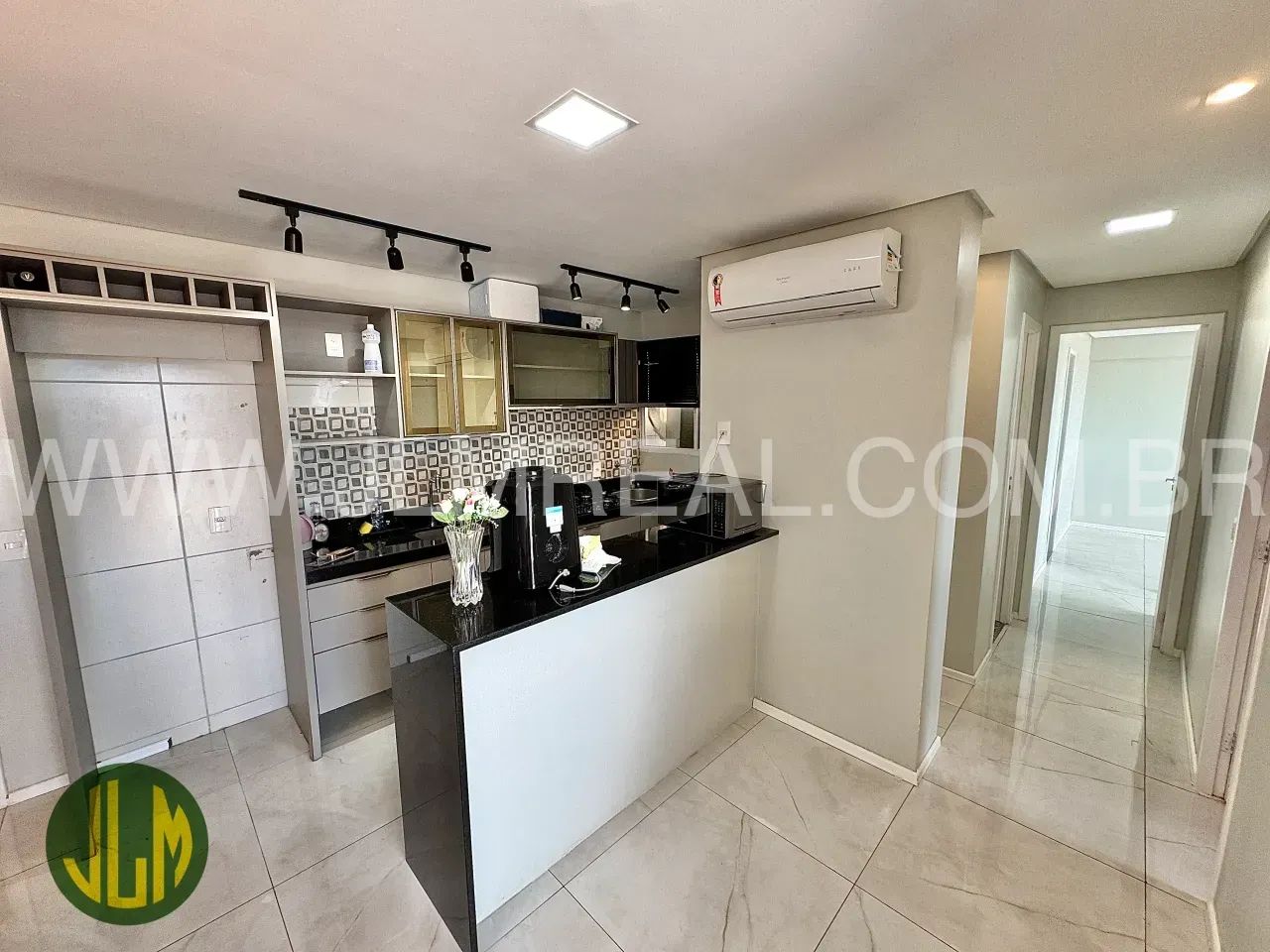 VENDO APARTAMENTO REFORMADO E MOBILIADO COM 62m², 3 QUARTOS NO BAIRRO PARANGABA - FORTALEZ - Foto 4