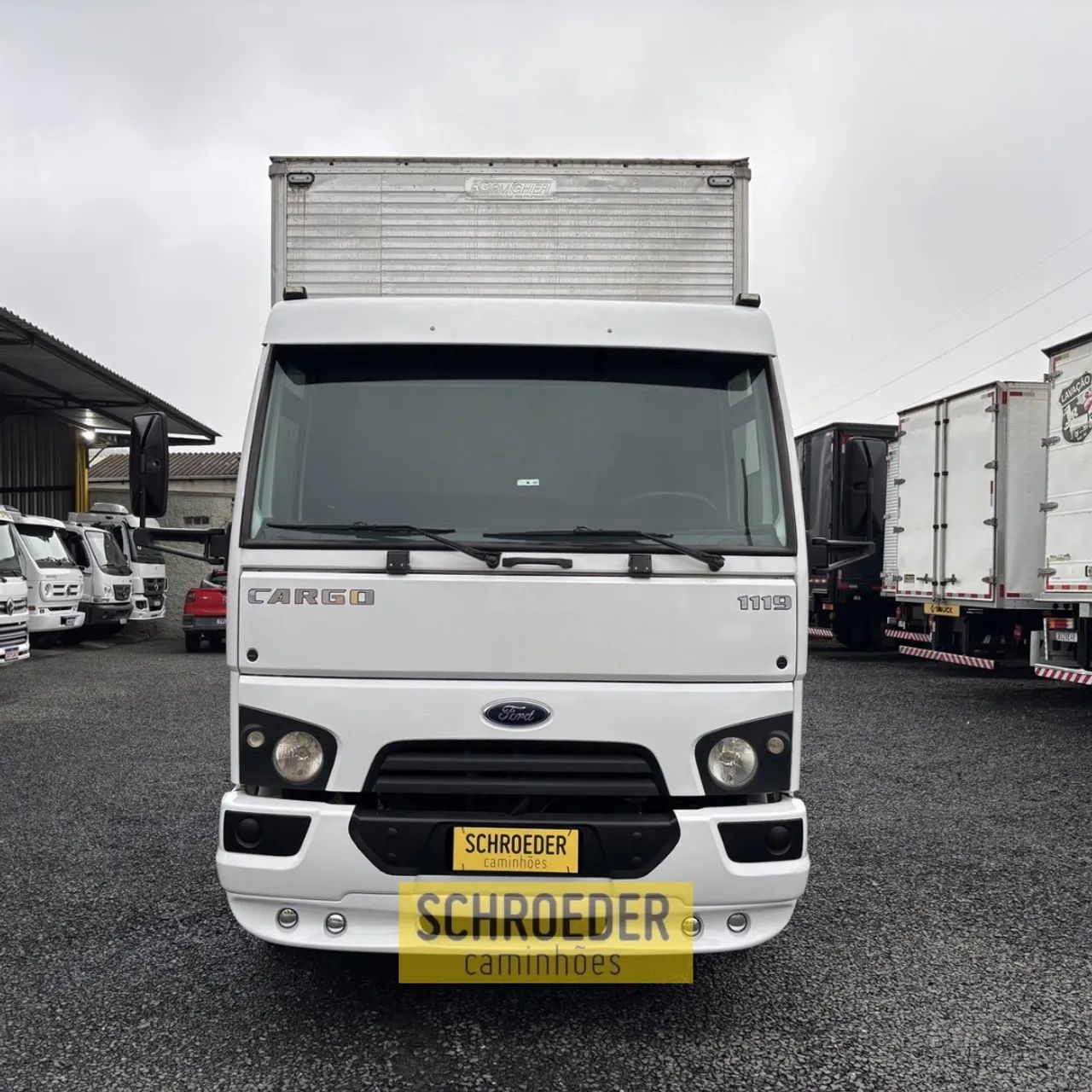 Ford Cargo 1119 - Foto 3