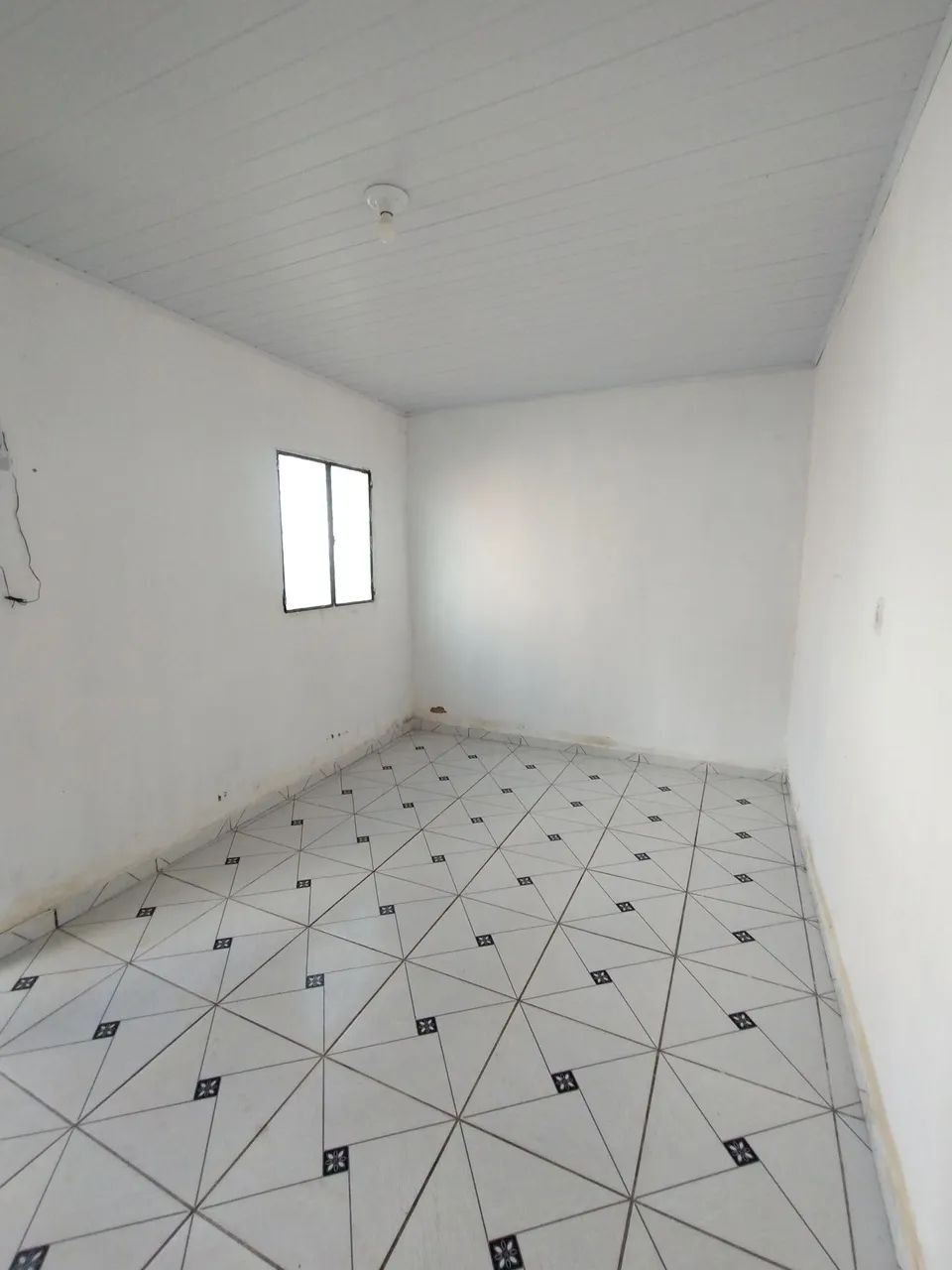 Vende-se Casa *VALOR A NEGOCIAR* - Foto 4