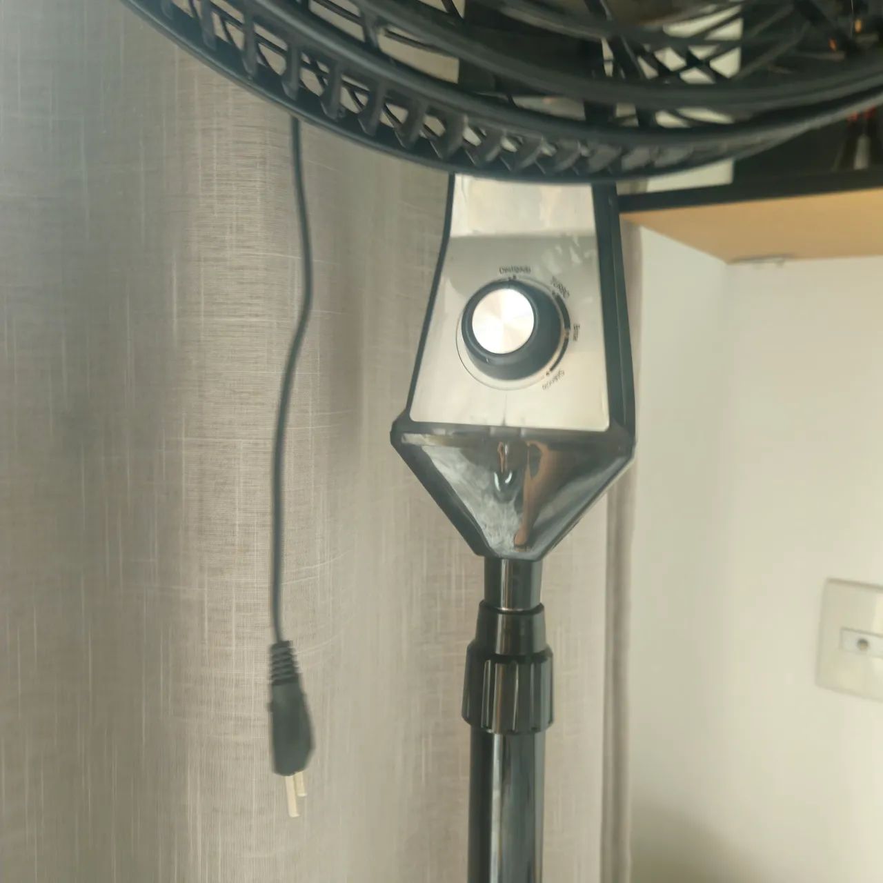 Ventilador coluna - Foto 3