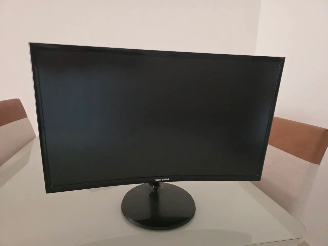 Monitor Samsung curvo 24 pol - Foto 2