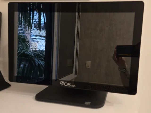 PDV POS TECH 17,3" TOUCH