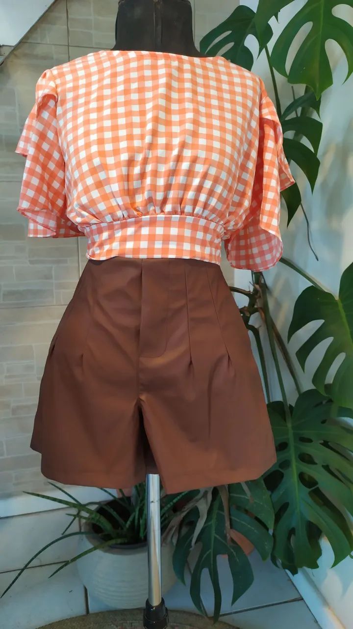 Short em Pu Tam G e blusa xadrez  - Foto 5