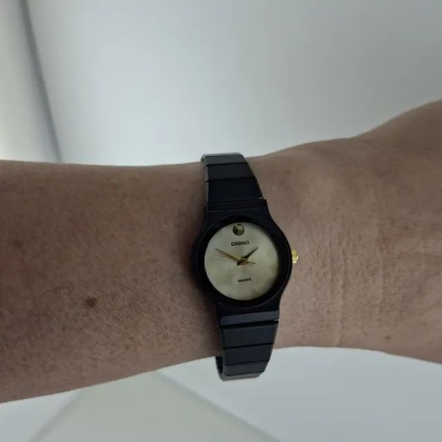 Relógio Casino Mod 405 Feminino Vintage - Foto 4