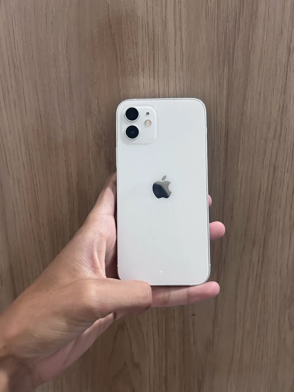 iPhone 12 白 64GB SIMフリー iPhone 12 64GB Branco