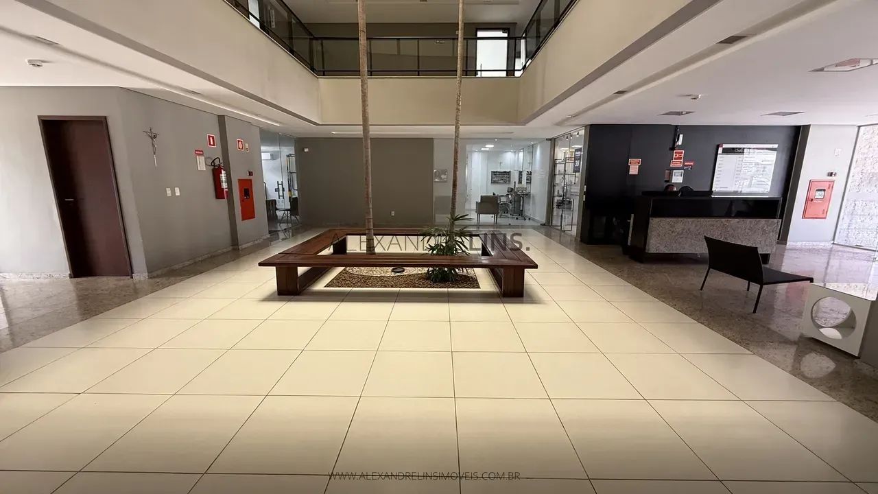 Excelente Sala Comercial térrea com 32 m² no melhor do Farol - Foto 5