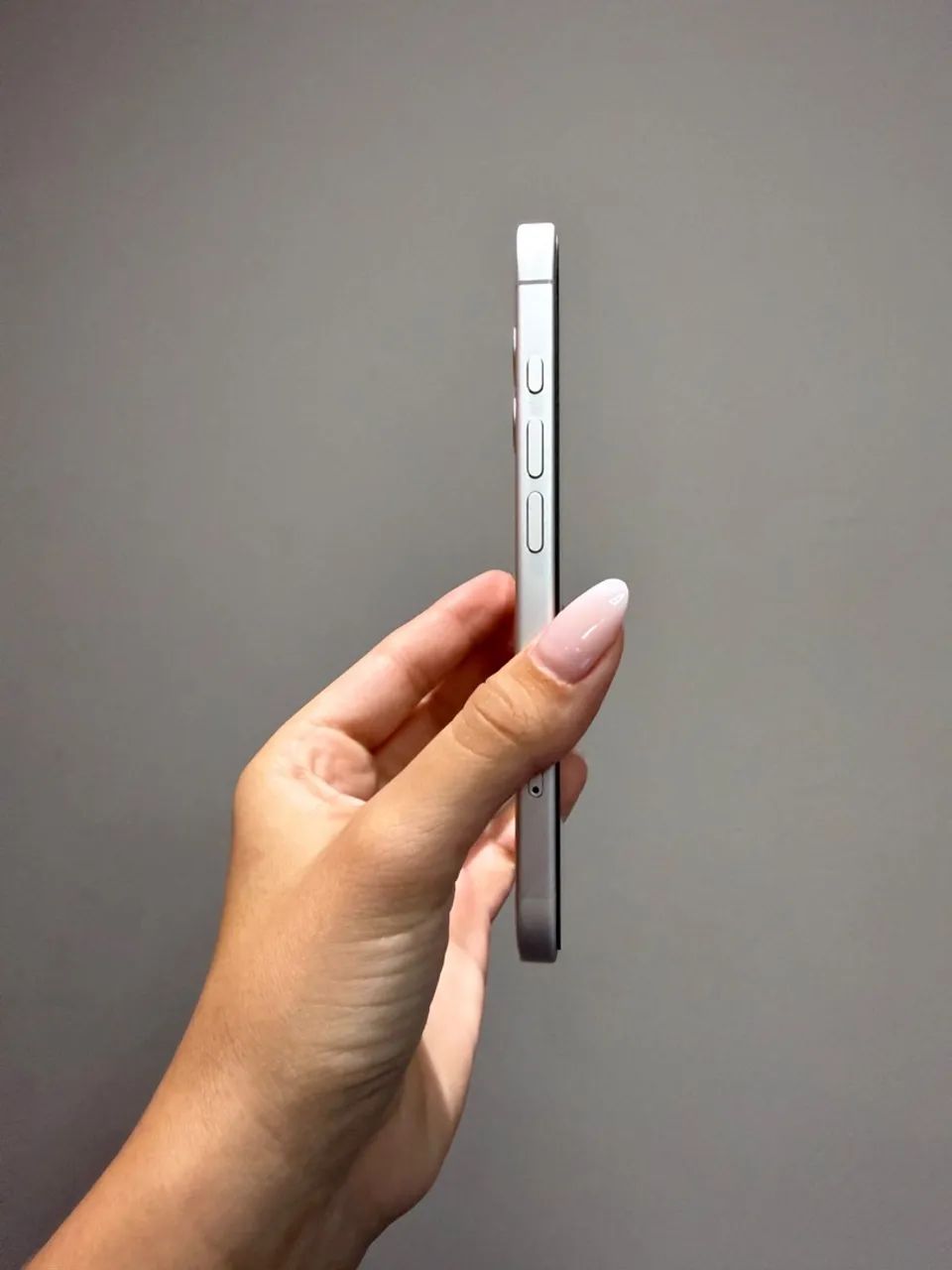 iPhone 16, 128gb com 92% de saúde da bateria  - Foto 3
