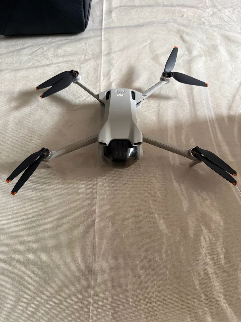 Dji mini 3 com controle com tela + 2 baterias - Foto 4