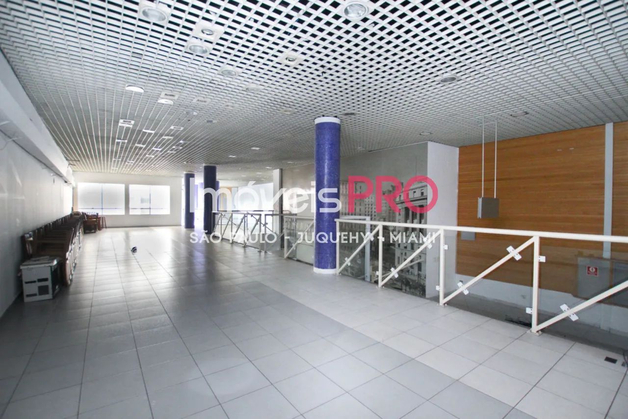 Prédio comercial pronto! Com loja, elevadores, janelões, em excelente estado - Foto 5