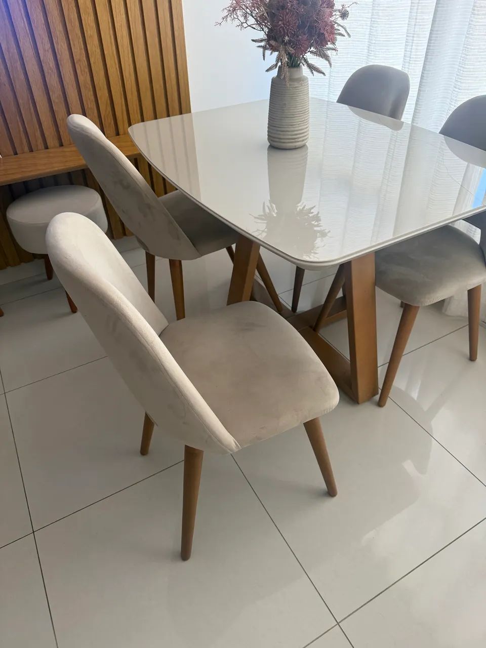 Mesa de jantar 4 cadeiras  - Foto 3