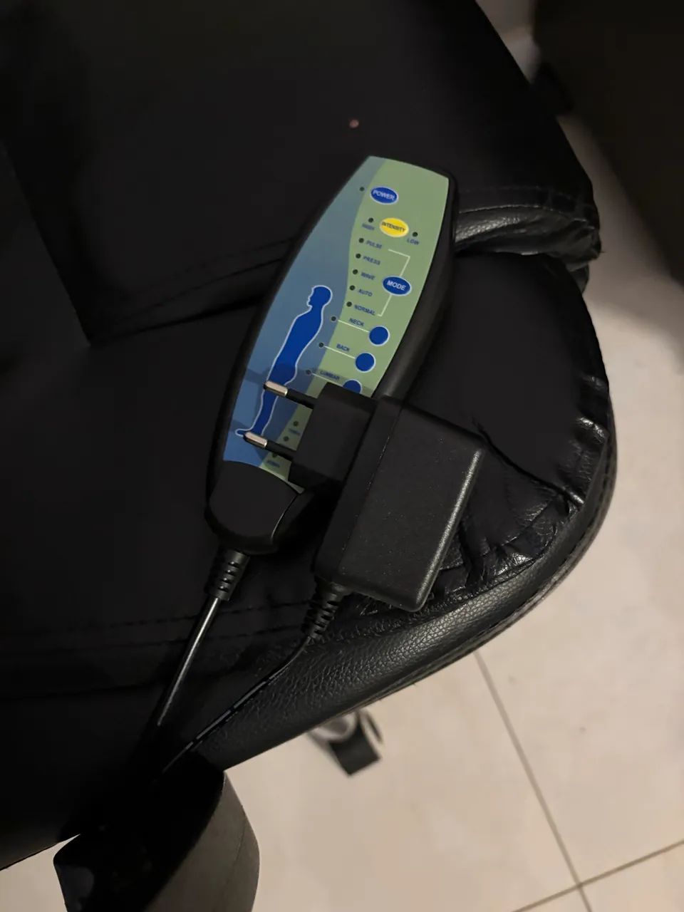 Cadeira de escritório com massagem  - Foto 3