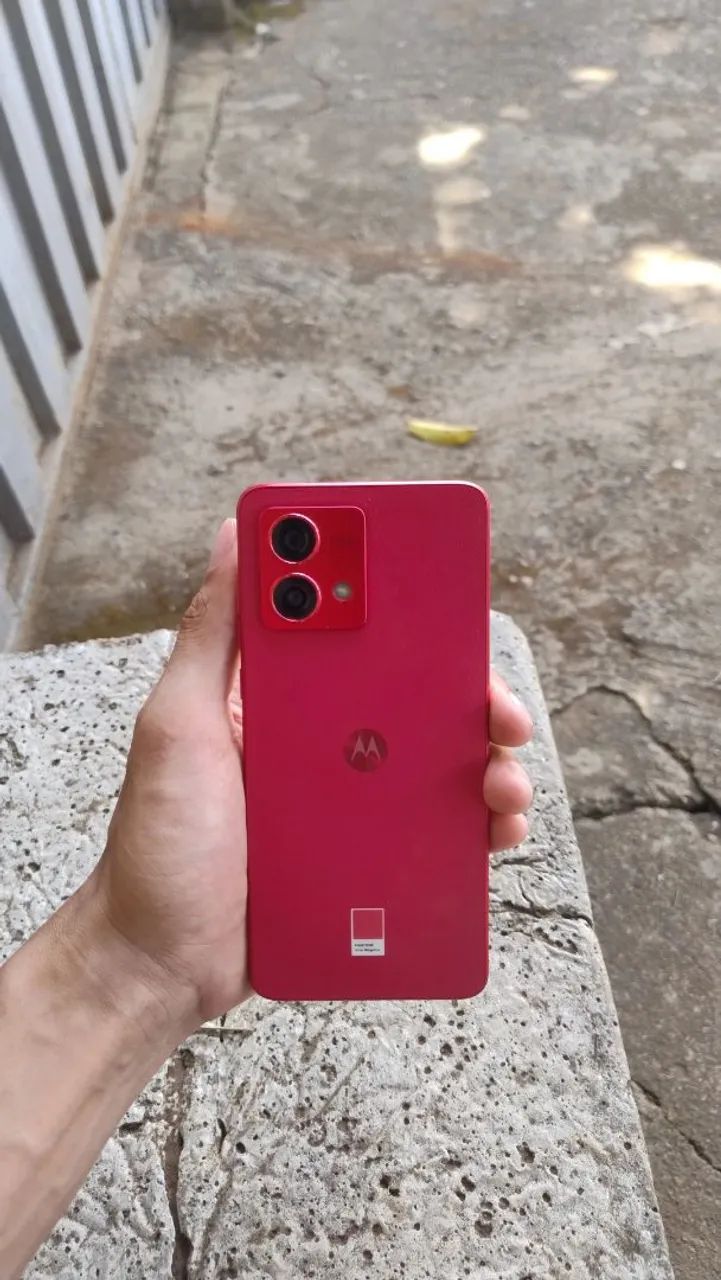 Moto g84 256 gb 8 de RAM  - Foto 4