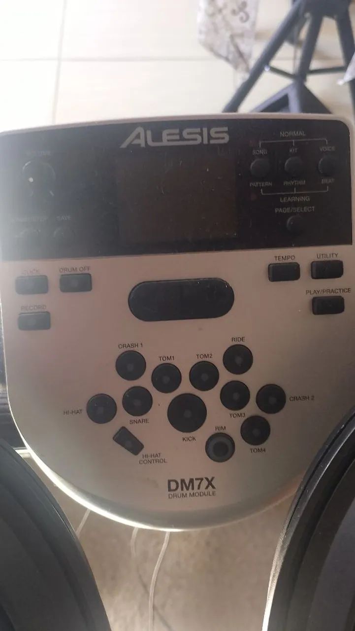 Bateria eletrônica Alesis DM7X  - Foto 5