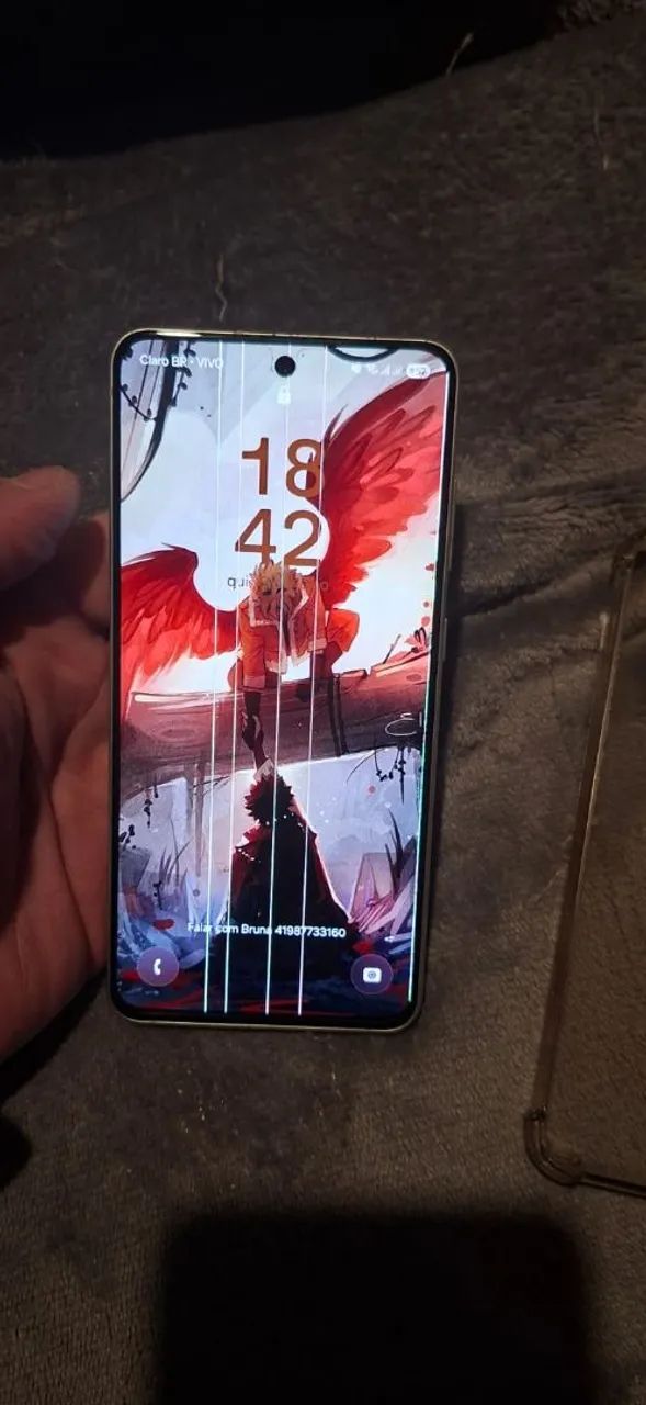 Samsung s21 FE com listras no display