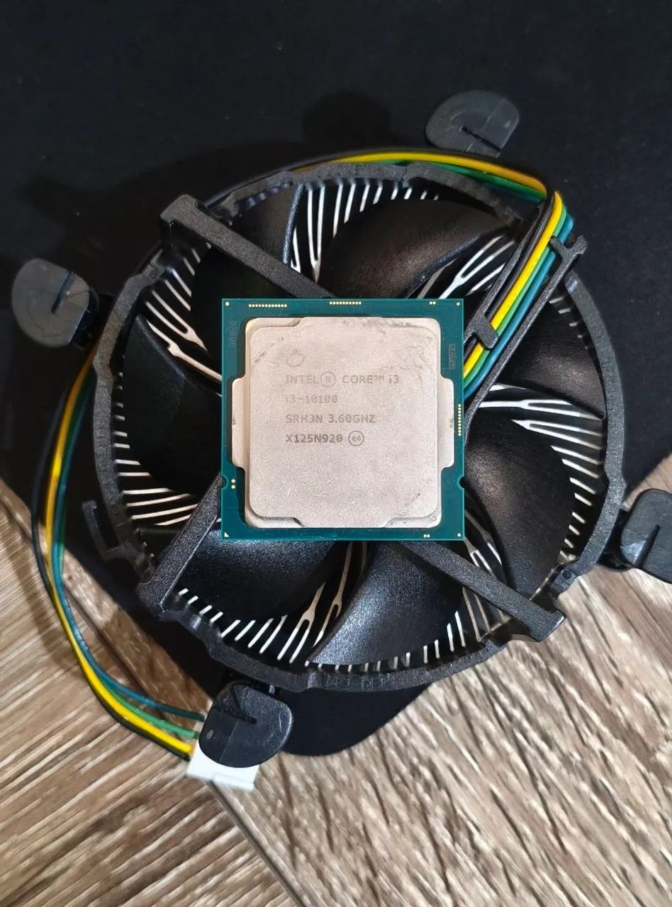 Intel i3 10100 + Cooler box