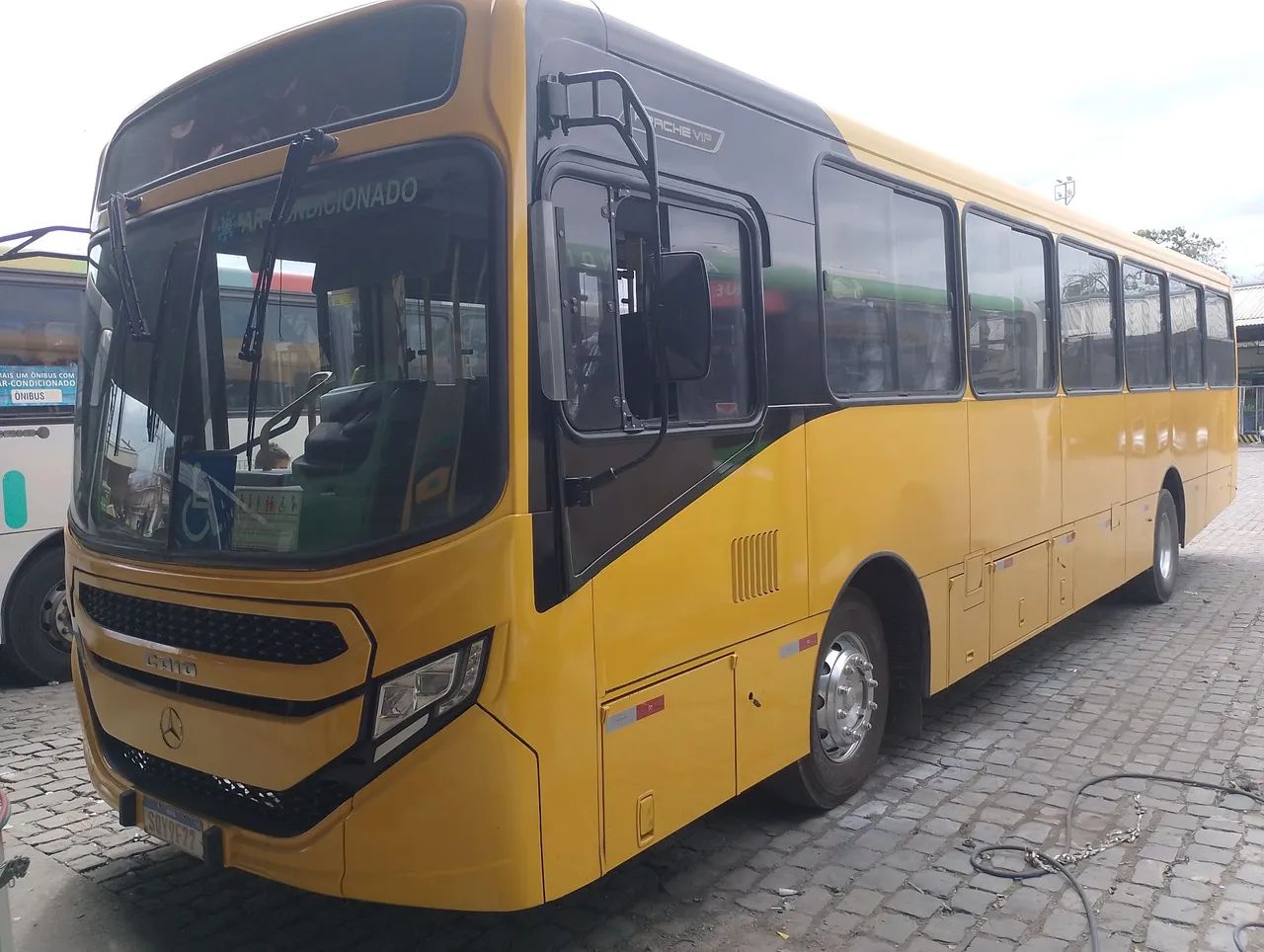 Caio Apache ano 2024/25 Mercedes 1721, com 42 lugares  - Foto 2