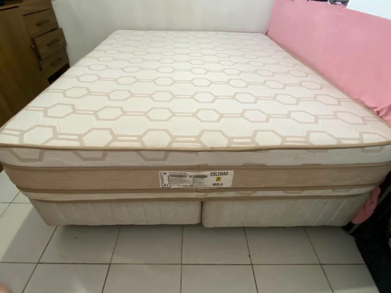 Cama queen size