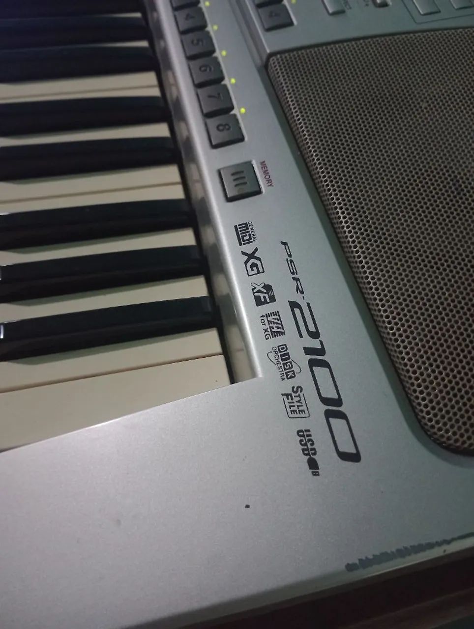 TECLADO YAMAHA PSR 2100 - Instrumentos musicais - Novo Aleixo