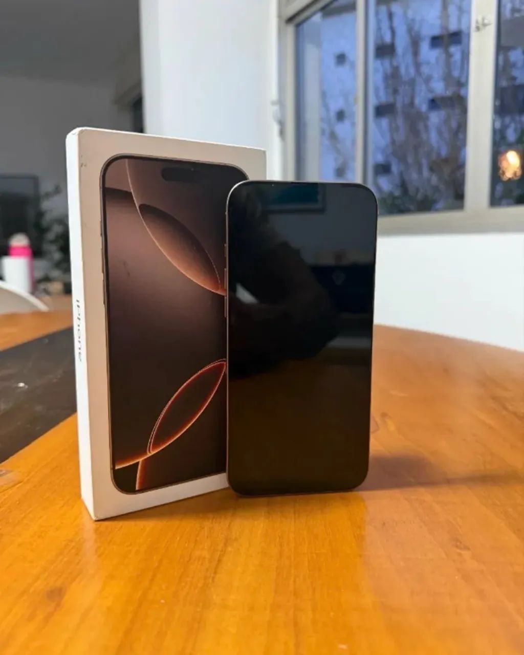 iPhone 16 pro - Foto 5