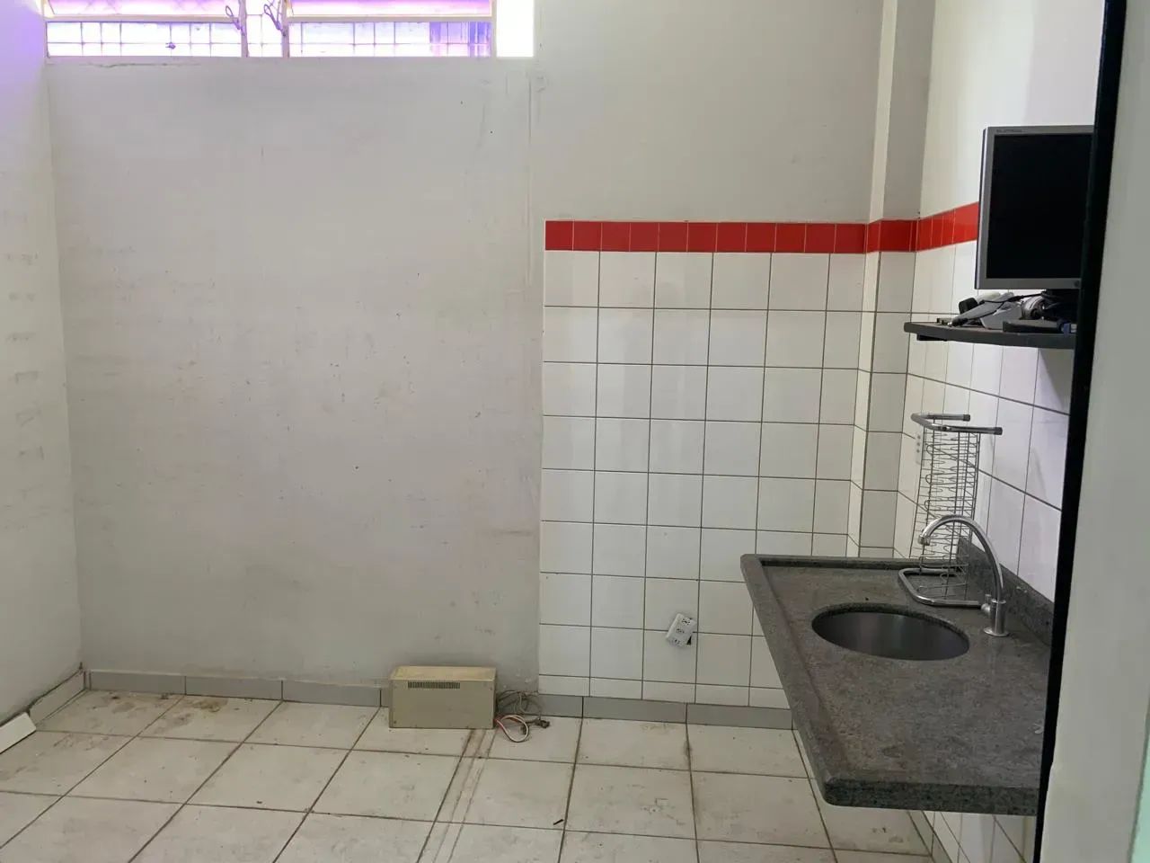 Prédio Comercial Completo | 646m² | Usina Fotovoltaica Inclusa - CUIABÁ -    FLA08 - Foto 4