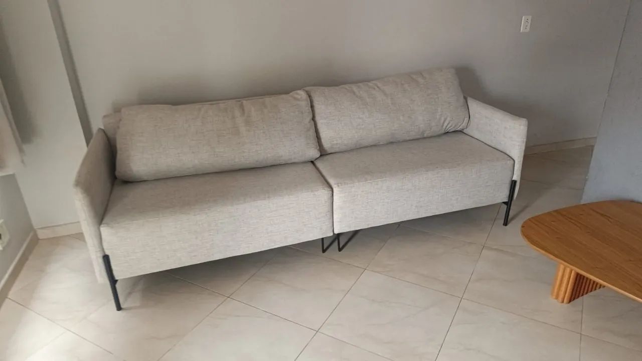 Sofá impecável 
