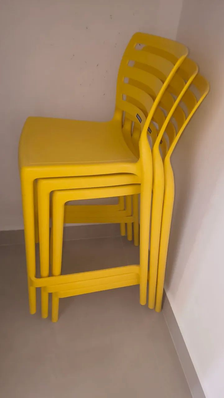 Cadeira alta