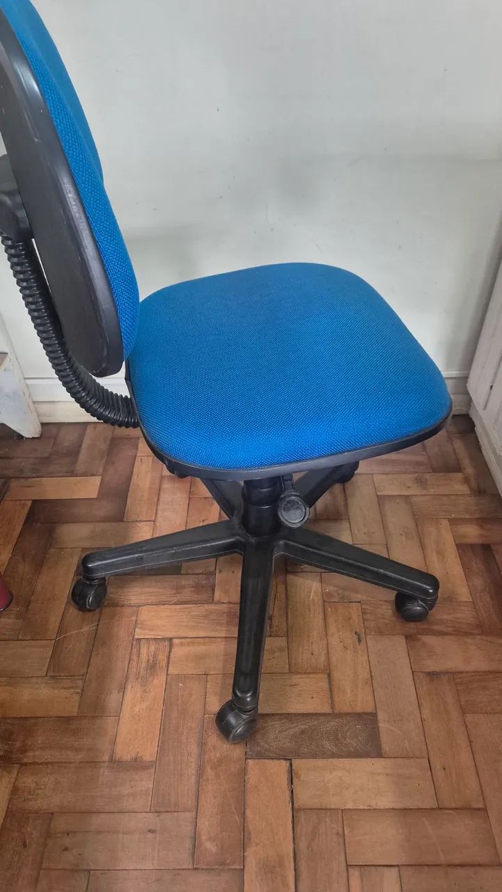 Cadeira Giratória  - Foto 4