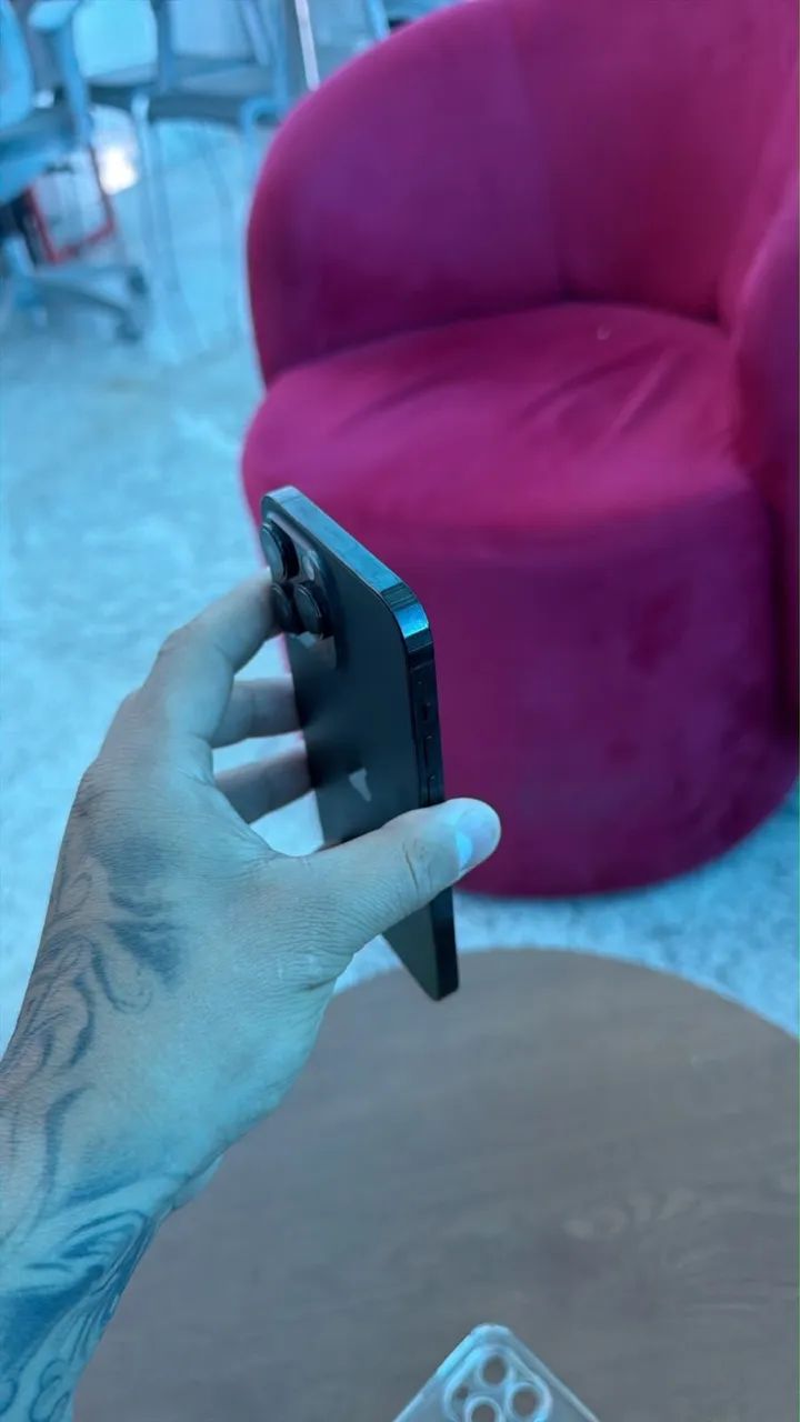iPhone 14 Pro Max 128gb - Foto 2