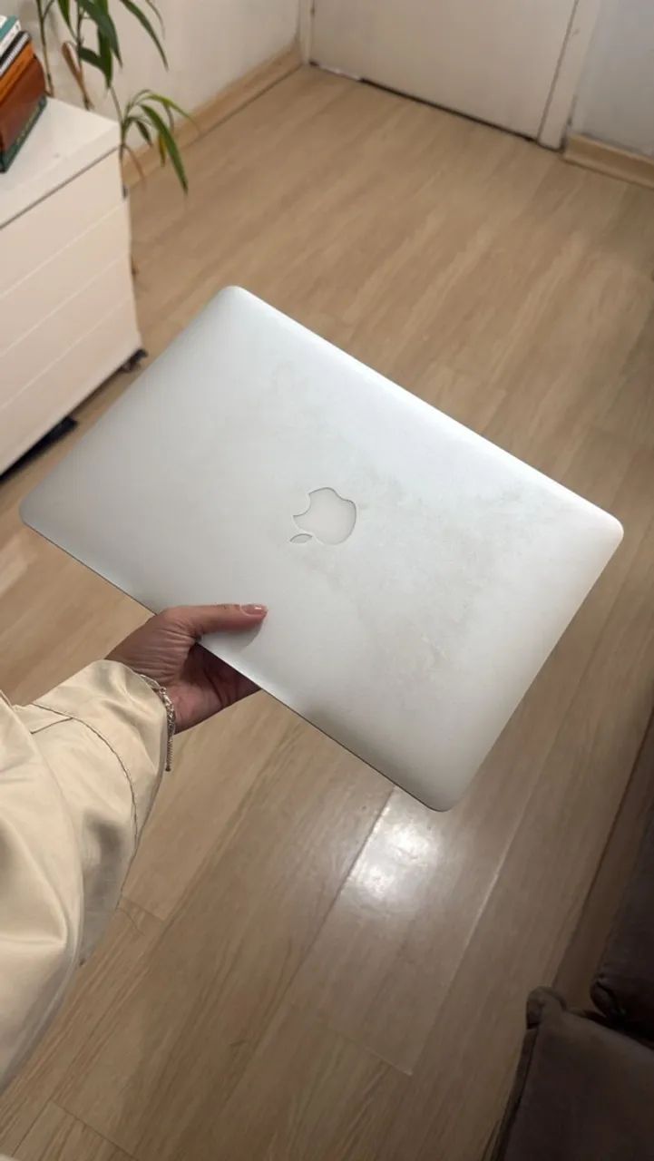 MacBook Air (13 polegadas, 2017) - Foto 2
