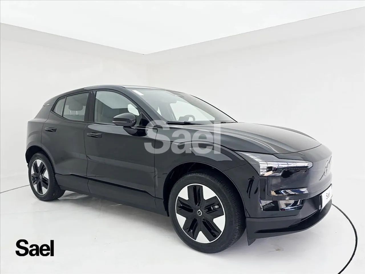Volvo EX30 E40 Core (elétrico) 2025