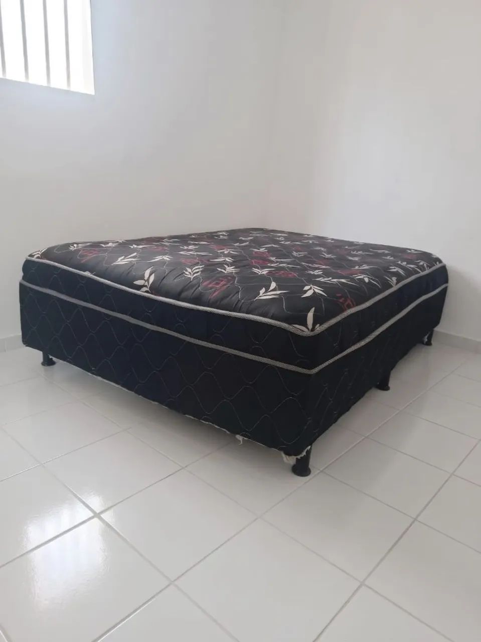 Cama casal seminova - Foto 2